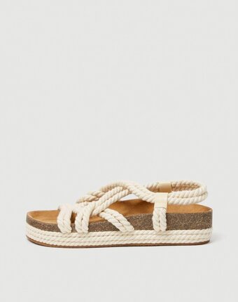 Миниатюра фотографии Сандалии pull&bear
