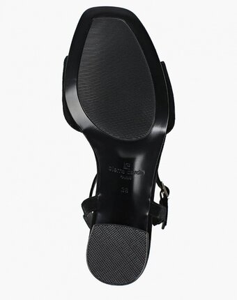 Миниатюра фотографии Босоножки pierre cardin