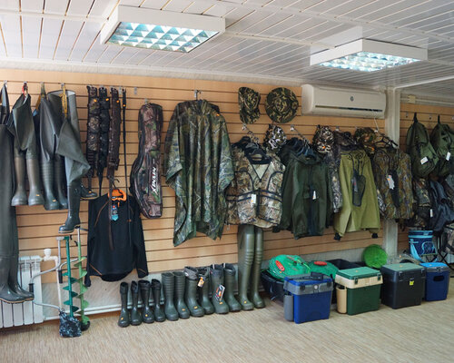 Фотография обувного магазина Рыболовная лавка