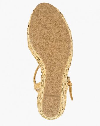 Миниатюра фотографии Босоножки mango