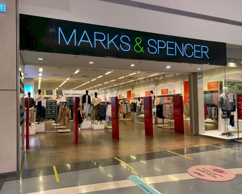 Фотография обувного магазина Marks & Spencer