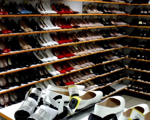 Фотография обувного магазина City Shoes
