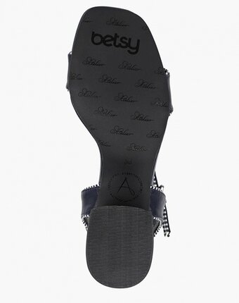Миниатюра фотографии Босоножки betsy