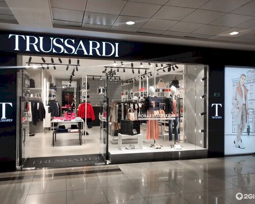 Фотография обувного магазина TRUSSARDI