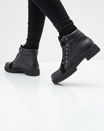 Миниатюра фотографии Ботинки hestrend