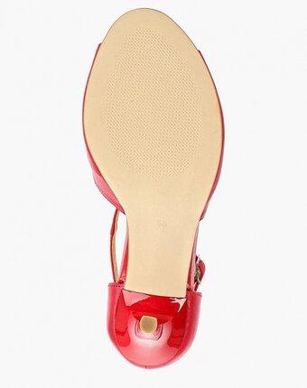 Миниатюра фотографии Босоножки bata