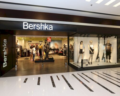 Фотография обувного магазина Bershka