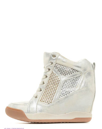 Миниатюра фотографии Сникеры, burlesque