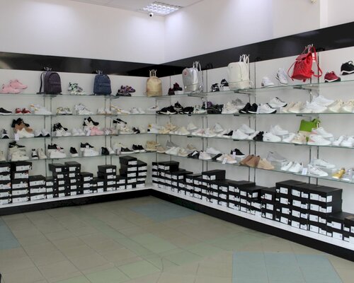 Фотография обувного магазина Авант