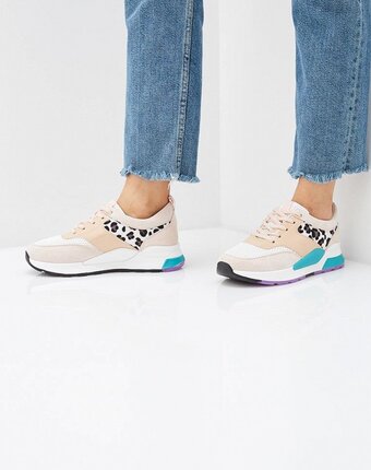 Миниатюра фотографии Кроссовки luvelena