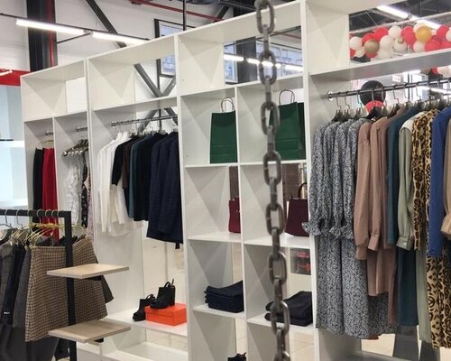 Фотография обувного магазина In shop