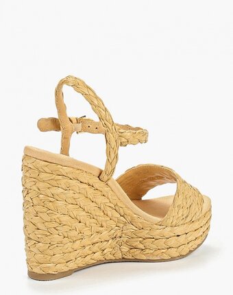 Миниатюра фотографии Босоножки mango