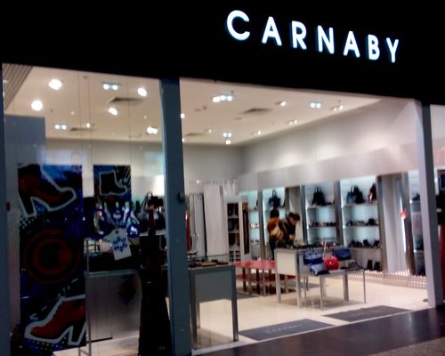 Фотография обувного магазина Carnaby