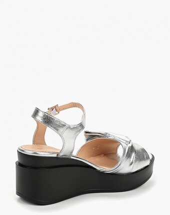 Миниатюра фотографии Босоножки t.taccardi