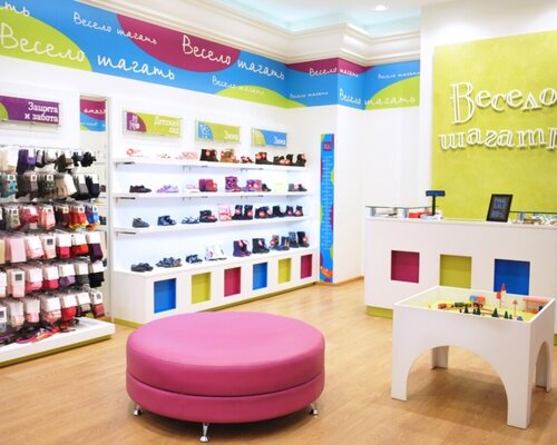 Фотография обувного магазина Весело шагать