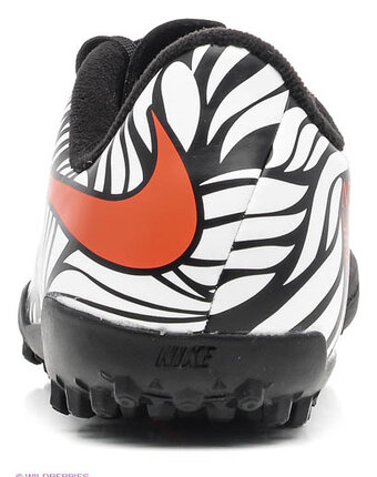 Миниатюра фотографии Шиповки jr hypervenom phelon ii njr tf, nike