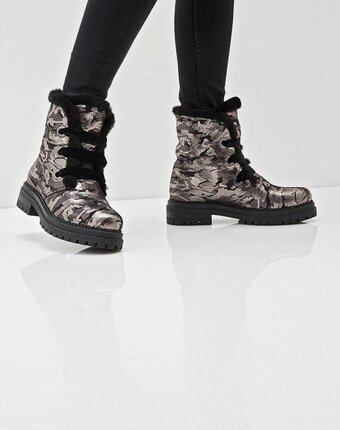 Миниатюра фотографии Ботинки hestrend