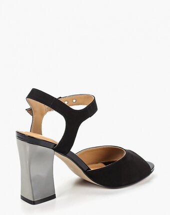 Миниатюра фотографии Босоножки indiana