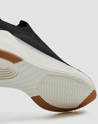 Миниатюра фотографии Кроссовки oysho