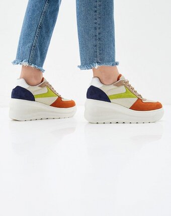 Миниатюра фотографии Кроссовки kylie