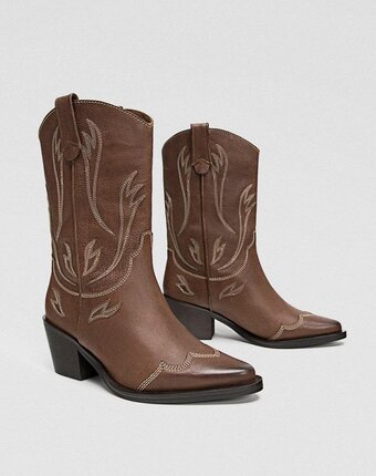 Миниатюра фотографии Полусапоги stradivarius