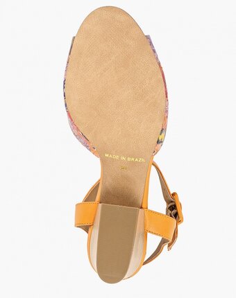 Миниатюра фотографии Босоножки indiana