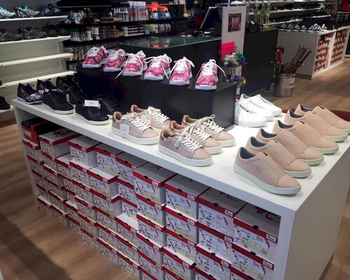 Фотография обувного магазина Селена