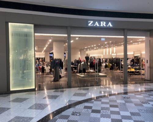 Фотография обувного магазина Zara