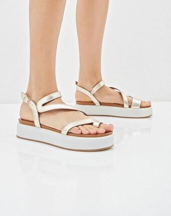 Миниатюра фотографии Сандалии inuovo