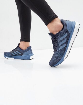 Миниатюра фотографии Кроссовки adidas