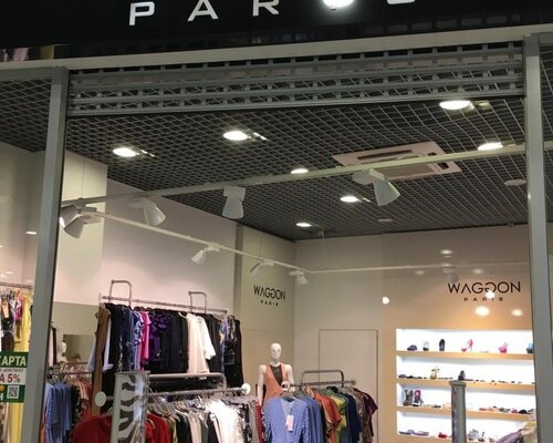 Фотография обувного магазина Waggon Paris
