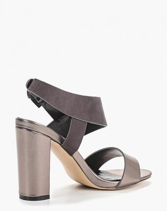 Миниатюра фотографии Босоножки elche