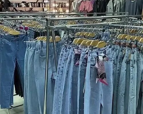 Фотография обувного магазина Ladies showroom
