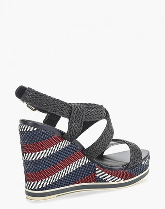 Миниатюра фотографии Босоножки tommy hilfiger