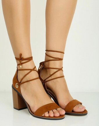 Миниатюра фотографии Босоножки river island