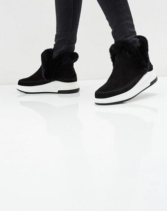 Миниатюра фотографии Ботинки chezoliny