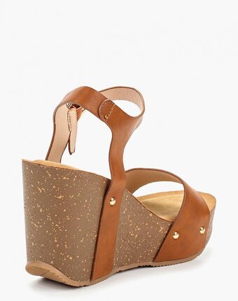 Миниатюра фотографии Босоножки diamantique