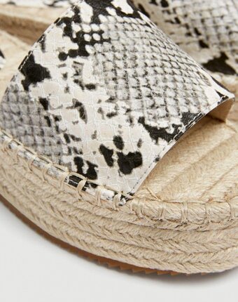 Миниатюра фотографии Эспадрильи pull&bear