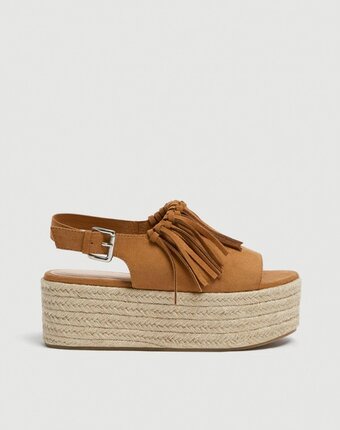 Миниатюра фотографии Босоножки pull&bear