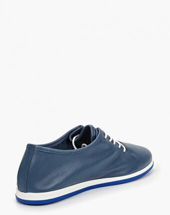 Миниатюра фотографии Ботинки der spur