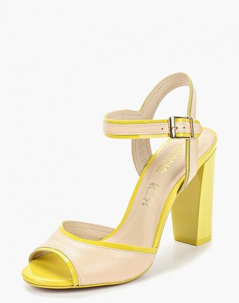 Миниатюра фотографии Босоножки indiana