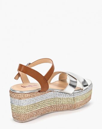 Миниатюра фотографии Босоножки vera blum