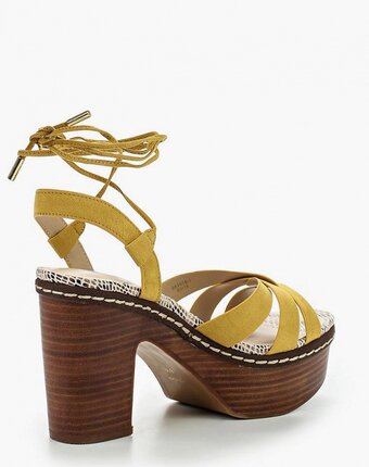 Миниатюра фотографии Босоножки river island