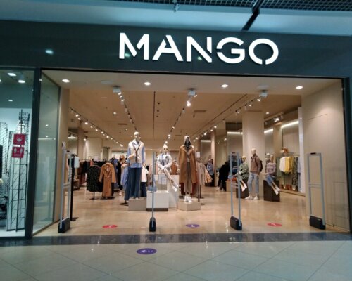 Фотография обувного магазина  Mango