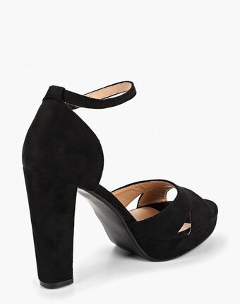 Миниатюра фотографии Босоножки clowse