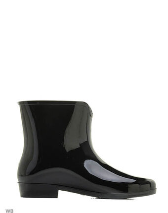 Миниатюра фотографии Резиновые сапоги, деревья