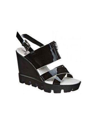 Миниатюра фотографии Босоножки, betsy