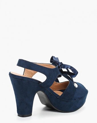 Миниатюра фотографии Босоножки la bottine souriante