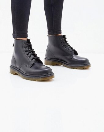 Миниатюра фотографии Ботинки dr. martens