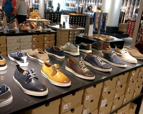 Фотография обувного магазина Brands73